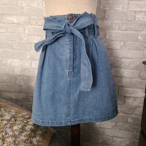 🖤 FOREVER 21 Jean Skirt